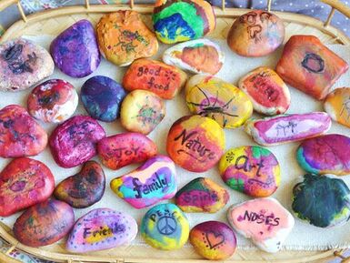 FREE Youth Arts: Gratitude Stones, Ages 6-12